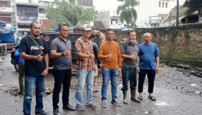 PUD Pasar, Kecamatan dan Kelurahan Gotong Royong Atasi Masalah Sampah di Pringgan