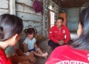 Prihatin, Ketua DPC PSI Belawan Kunjungi Bayi Penderita Penyakit Sejak Lahir