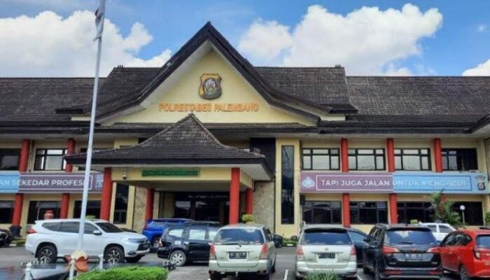 Nofiandri dan Indra Laporkan Kasus Dugaan Mafia Tanah ke Polrestabes Palembang 