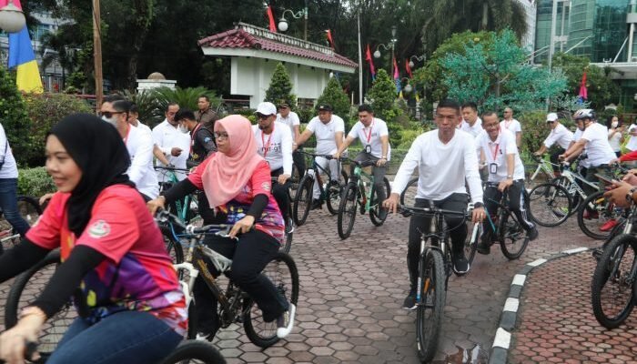 Pertemuan ke-5 IMT-GT GCMC, Dirut PUD Pasar Ikuti Sepeda Santai 