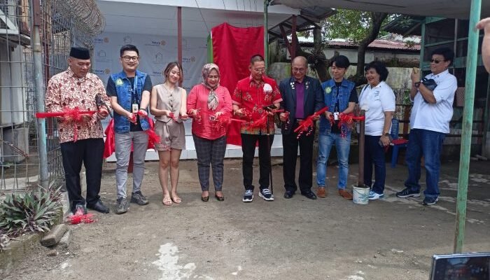 Wong Chun Sen Resmikan Pondok Pintar dan Gerobak Baca di Medan Tembung