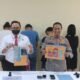 Direktur Reserse Kriminal Umum (Dirreskrimum) Polda Sumsel Kombes Pol Muhamad Anwar Reksowidjojo, S.H., S.I.K bersama Kabidhumas Polda Sumsel Kombes Pol. Drs. Supriadi, M.M, dampingi oleh Kasubdit lV Renakta Kompol Tri Wahyudi saat menunjukan barang bukti, Senin (21/11/2022). (Foto : Ist).