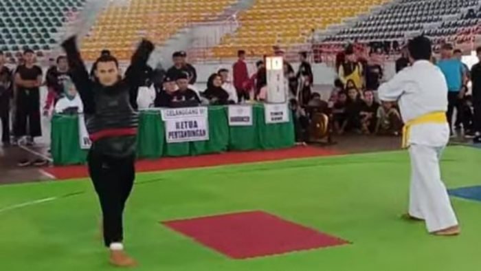 Salman, atlit Pencak Silat kelas E berhasil meraih medali emas pada event Porprovsu 2022 di Medan. (Poto : Humas)