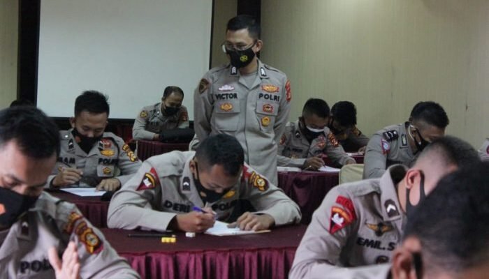 Polisi Berpangkat Bripka Dirikan Institut Islam Bahar di Muaro Jambi