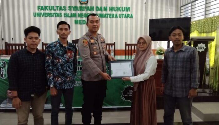 Kompol M Agustiawan Jadi Narasumber Dialog Publik HMI FSH UINSU
