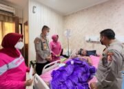 Kasetukpa Kunjungi Mantan Serdik PAG yang Sakit di RS Polri Kramat Jati