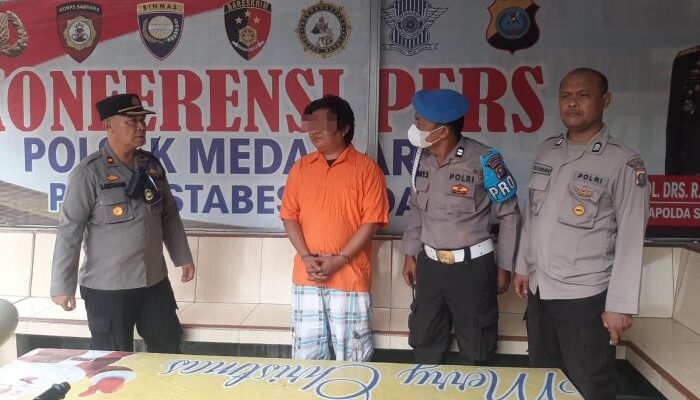 Polisi Amankan Pencatat Judi Togel di Warung Tuak Tangguk Bongkar VIII