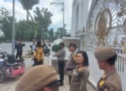 Personel Polrestabes Medan Kawal Unjuk Rasa Marga Su di Kantor Gubernur