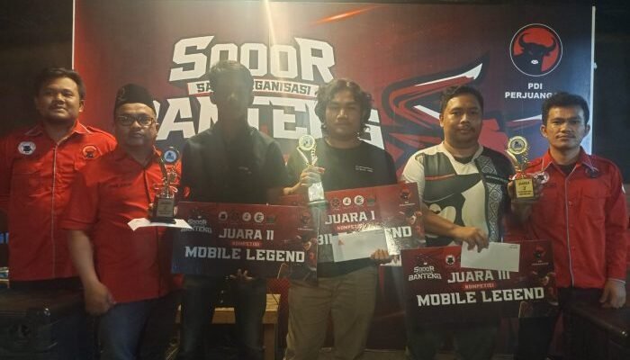Sooor Banteng di Padang Sidempuan, Q12 Protprot Juara Mobile Legend