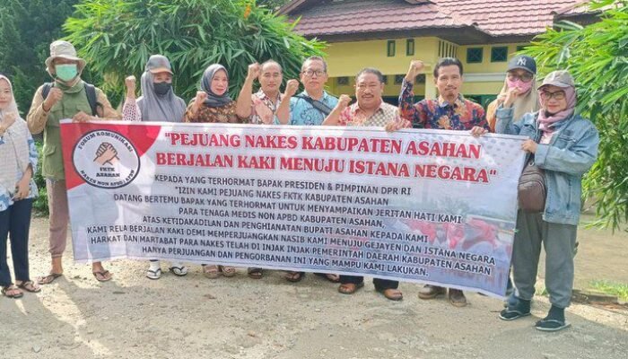 Ingin Temui Presiden, Nakes Asahan Sudah Tujuh Hari Jalan Kaki Menuju Istana Negara