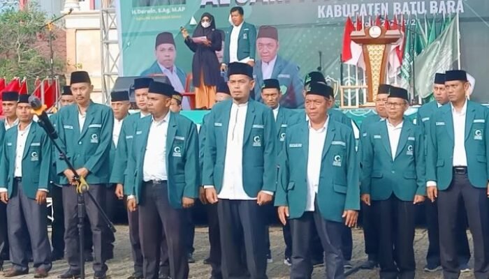 PW Al Jam’iyatul Washliyah Sumut Lantik PD Al Washliyah Batu Bara