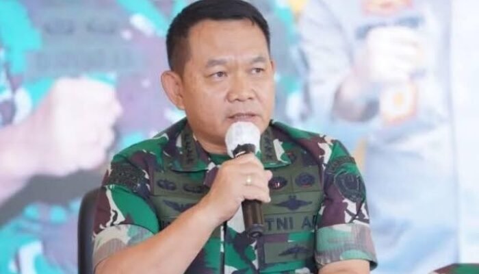 Politikus PDIP Apresiasi KSAD Dudung Jadikan TNI Dekat dengan Rakyat