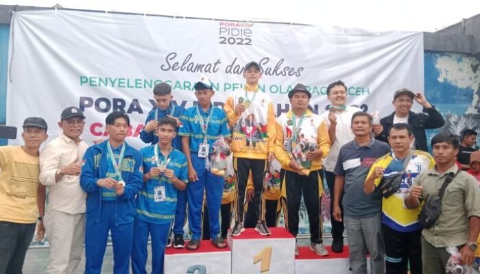 Tim Renang Aceh Singkil Berhasil Merebut Medali Emas 