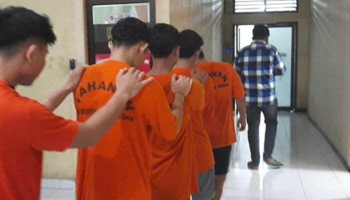 Polrestabes Medan Amankan 10 Gerombolan Remaja Bermotor Resahkan Masyarakat