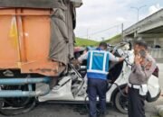 2 Orang Tewas Dalam Kecelakaan Minibus Tabrak Truk di Tol Tebing Tinggi-Medan