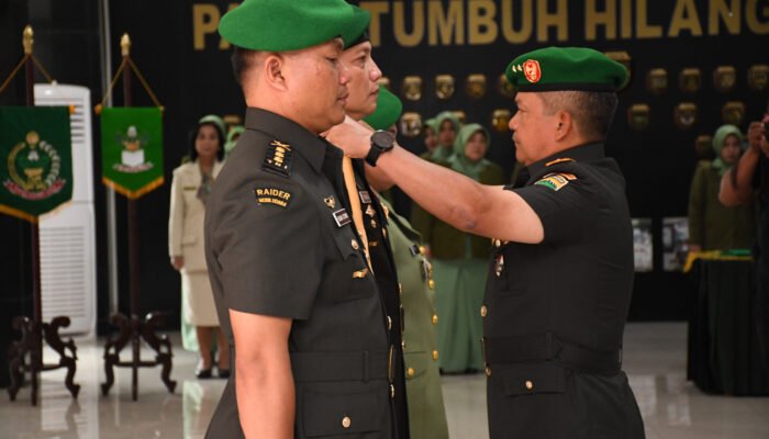 Mayjen TNI Achmad Daniel Chardin Pimpin Sertijab Danrindam dan Kakudam
