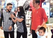 Jokowi Ajak 2 Cucunya Main ke Mal di Medan, Pengunjung Antusias