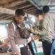 Satuan Polres Kubu Raya saat mengamankan Terduga Pelaku pembunuhan Driver Ojol, Sabtu (2522023). (Foto Tim).