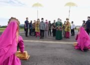 Pemprovsu Sambut Kunjungan Wapres ke Tapteng, KH Ma’ruf Amin Disuguhi Tari Tepak Sirih