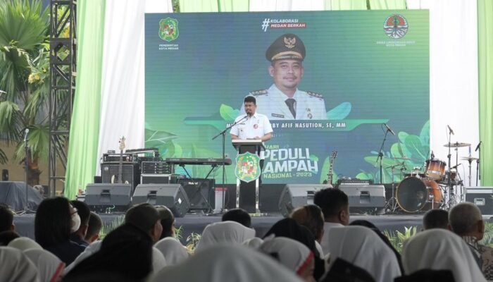 Bobby Nasution Ajak Masyarakat Peduli Kebersihan Lingkungan di Peringatan HPSN