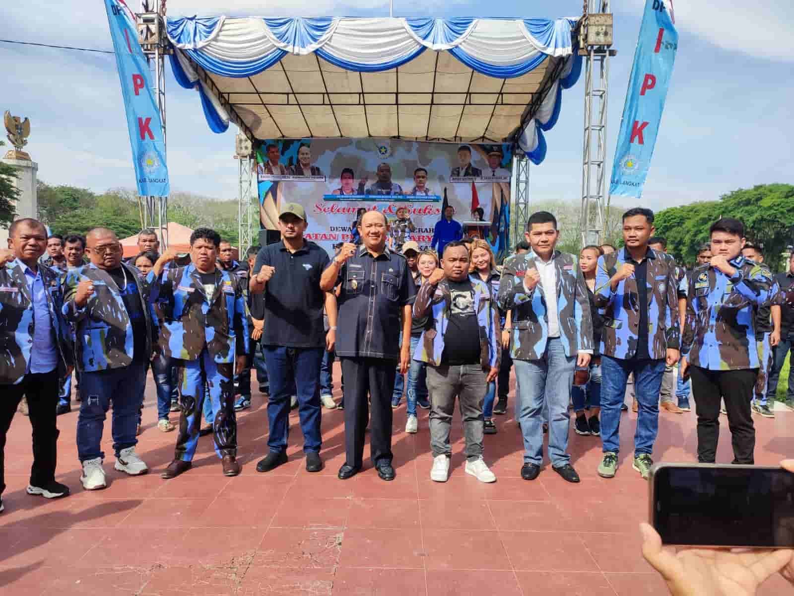 Plt Bupati Langkat Syah Afandin foto bersama jajaran IPK Sumut, Selasa (2822023). (Foto Ist).