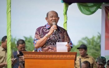 Plt Bupati Langkat Syah Afandin saat pidato sambutan, Kamis (2/3/2023). (Foto : Ist).