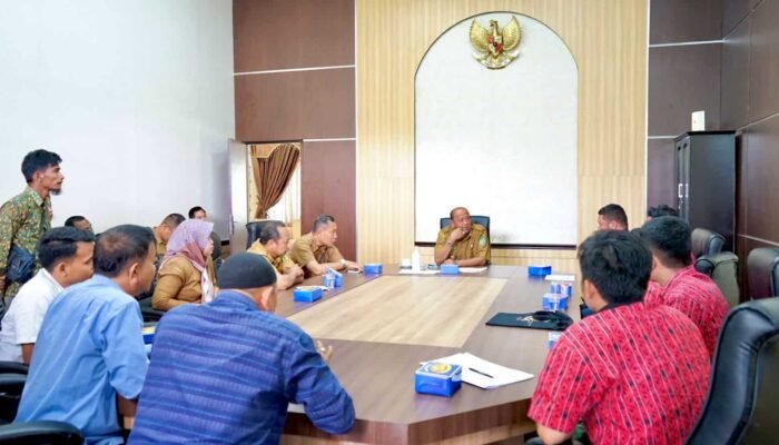 Lakukan Rapat Forum, Pengelola Wisata Bukit Lawang Koordinasi ke Syah Afandin