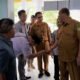 Plt Bupati Langkat saat terima audensi Kepala Kantor Pos, Senin (13/3/2023). (Foto : ist).