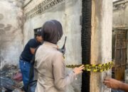Kapolsek Kemuning Kunjungi Korban Kebakaran Jalan Balayudha