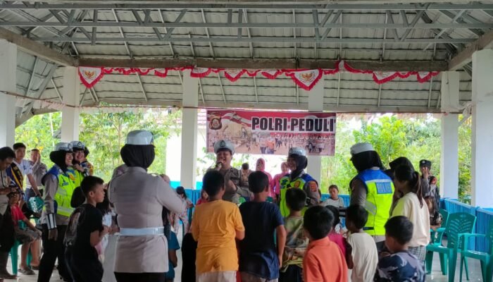 Polres Lahat Berikan Trauma Healing Anak-Anak Korban Banjir Bandang