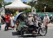 IKAL SMAN 6 Medan Gelar Punggahan dan Bagikan 800 Nasi Kotak