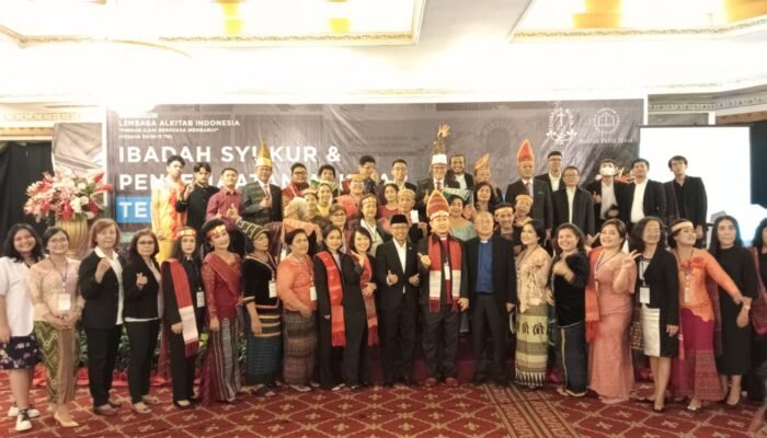 Lembaga Alkitab Indonesia Menerbitkan Terjemahan Baru Edisi Kedua 