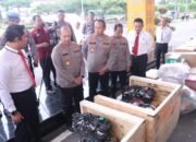Polrestabes Palembang Gagalkan Penyelundupan 4 Mesin Harley Davidson dan 18 Barang Ilegal