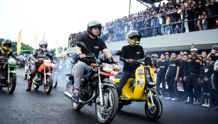 Bobby Nasution Saksikan R2D 88 Road Race 2023 Hingga Jajal Sirkuit Sambil Praktikkan Safety Riding