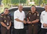 Plt Bupati Langkat Serahkan Satu Unit Mobil Operasional untuk Kacabjari Pangkalan Brandan