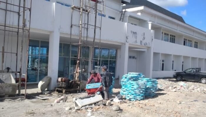 Pembangunan Sport Center Siosar Hampir Rampung