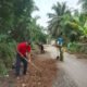 Keterangan foto : warga dan Pemerintah Desa Pulau Pule Kecamatan Air Kabupaten Asahan saat bergotongroyong, Jumat (23/06/2023). (Foto : Anggi Suhendar).