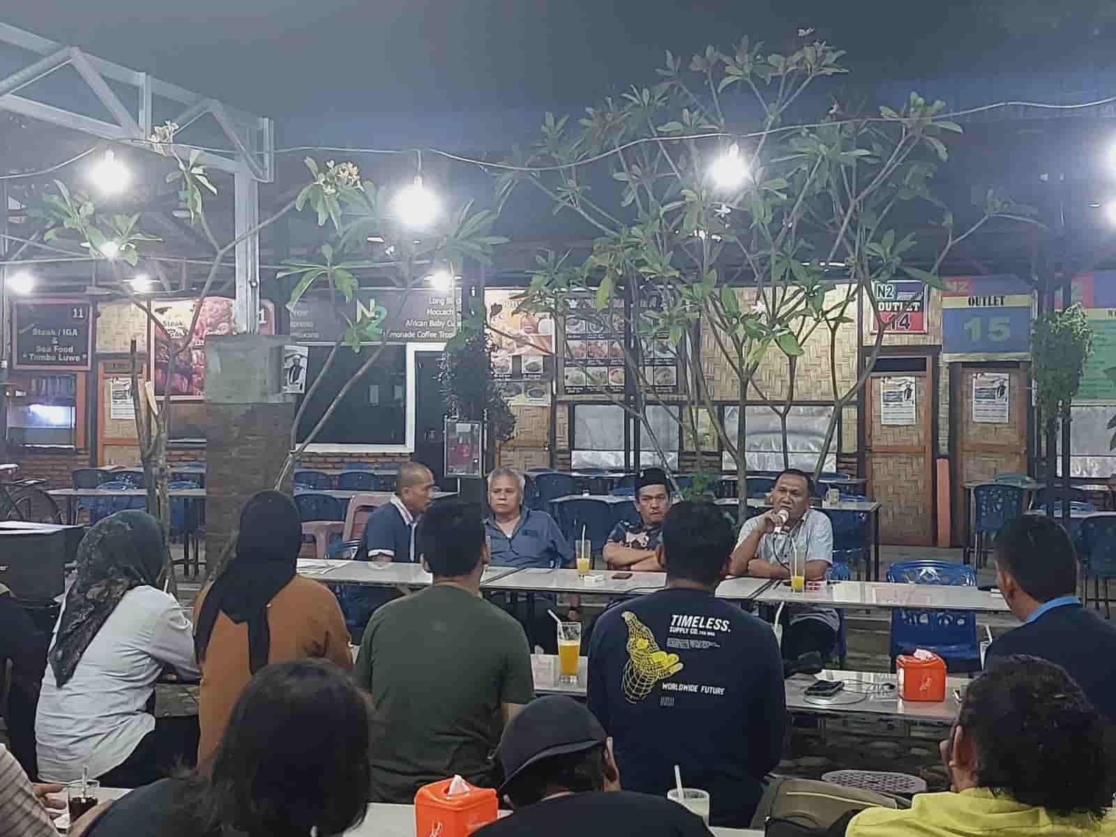 Keterangan foto: Darwis dalam acara silaturahmi dengan komunitas Drum Band yang tergabung di Persatuan Drum Band Indonesia (PDBI) selasa (04/07/2023) di Tanjung Morawa Deli Serdang.