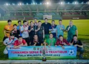 Perkuat Kolaborasi Melalui Turnamen Sepakbola Trantibum, Wali Kota Medan Cetak Gol