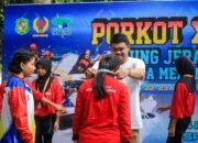 Porkot XIII, Wali Kota Medan Berikan Beasiswa Untuk 2 Atlet Arung Jeram Peraih Medali Emas