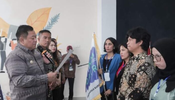 Bupati Dairi Sebut UMKM Merupakan Pilar Perekonomian Indonesia