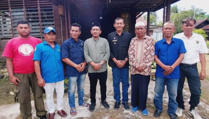 Masyarakat Hamparan Perak Juluki Bah Yung Kepada Darwis Harahap