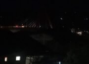 Bulan Lalu Diresmikan Jokowi, Jembatan Tano Ponggol Kini Gelap Gulita