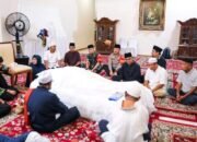 Kapolda Sumut Melayat ke Rumah Duka Almarhum Syamsul Arifin