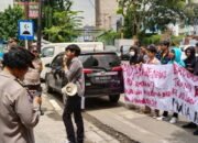 Massa AMB Kembali Demo ke KPU dan DPRD Medan Tolak Berkas Pencalegan Bayek