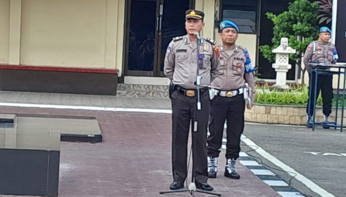 Kasie Keu Polrestabes Medan Pimpin Apel Pagi