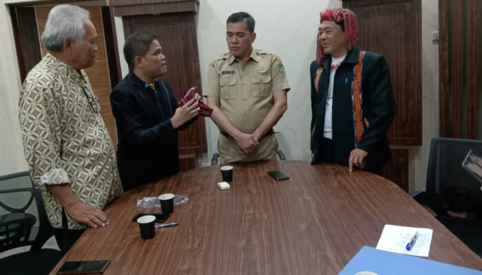 Dinas Koperasi dan UKM Provinsi Sumut Dukung Hari Ulos Nasional di Parapat