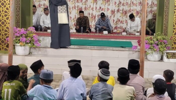 Masjid At Toharul Hidayah Karang Tengah Kuala Bali Peringati Maulid Nabi