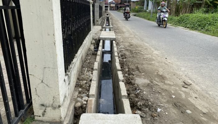 Drainase di Gang Markisa Sitirejo III Medan Amplas Selesai Dibangun
