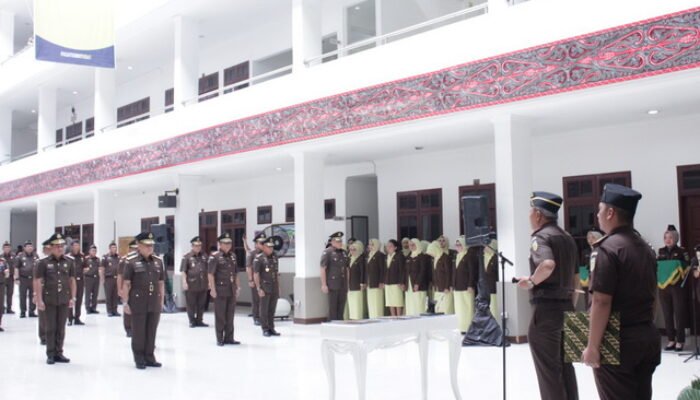 Kajati Sumut Lantik Wakajati, Asisten, Kajari dan Koordinator: Segera Identifikasi Jika Ada Masalah Jelang Pemilu 2024